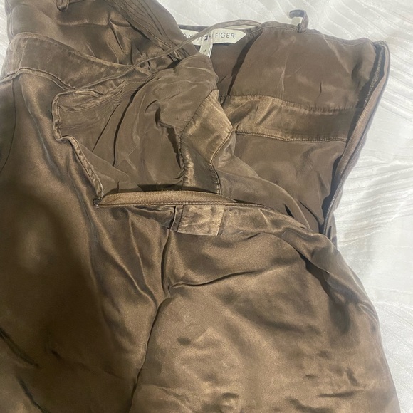 Pure silk espresso tank. Looks great under a blazer - Picture 3 of 4